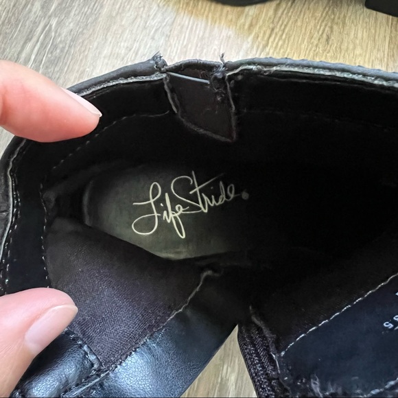 NWOB Life Stride booties - Picture 4 of 5